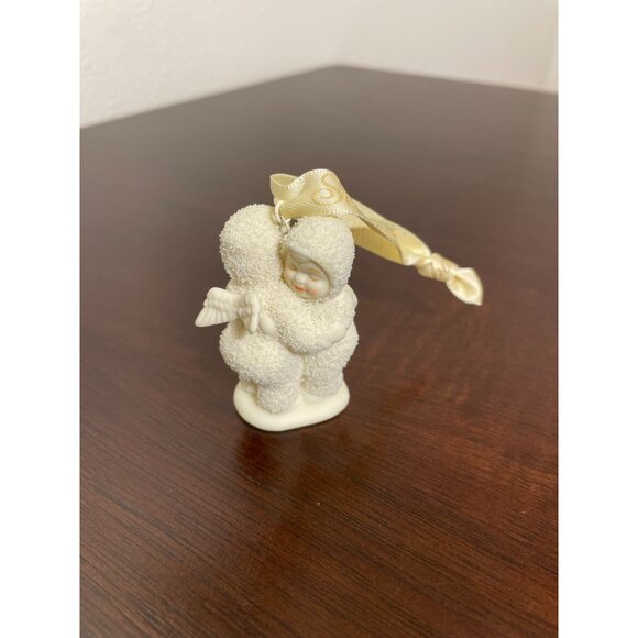 1984 Snowbabies Ornament By Department 56 Baby Hugging Polar Bear Porcelain Coll - Picture 3 of 8